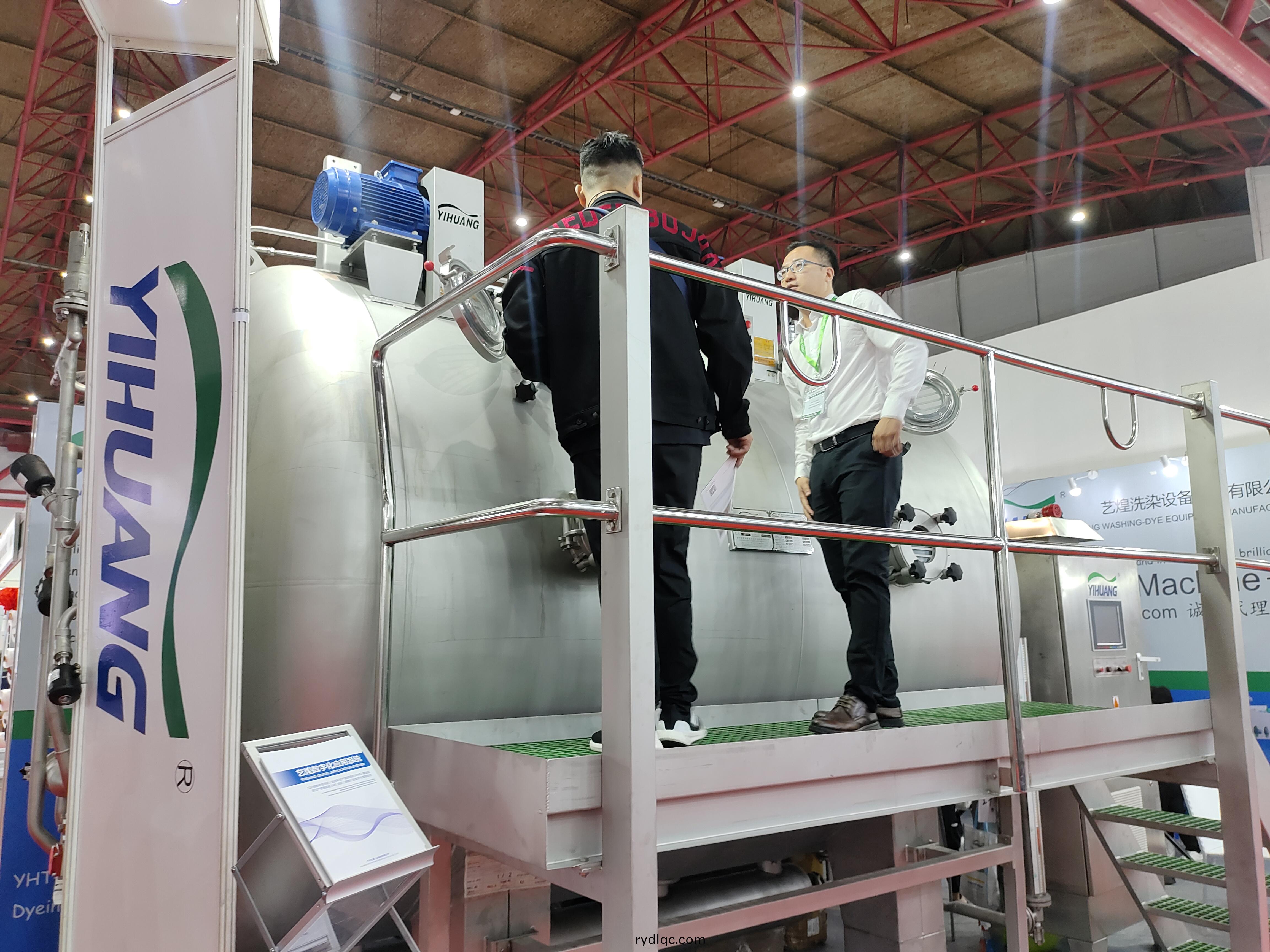 561270a08353005c31282a1ab39270d.jpg 561270a08353005c31282a1ab39270d.jpg